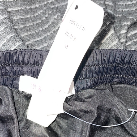 Elegant Black Maxi Skirt nwt - Picture 10 of 10